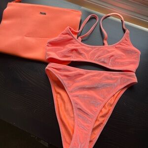 Triangl Ella- Hillier